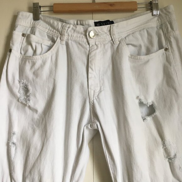 White Distressed Denim Pintuck Stretch Skinny Jeans - Picture 3 of 16